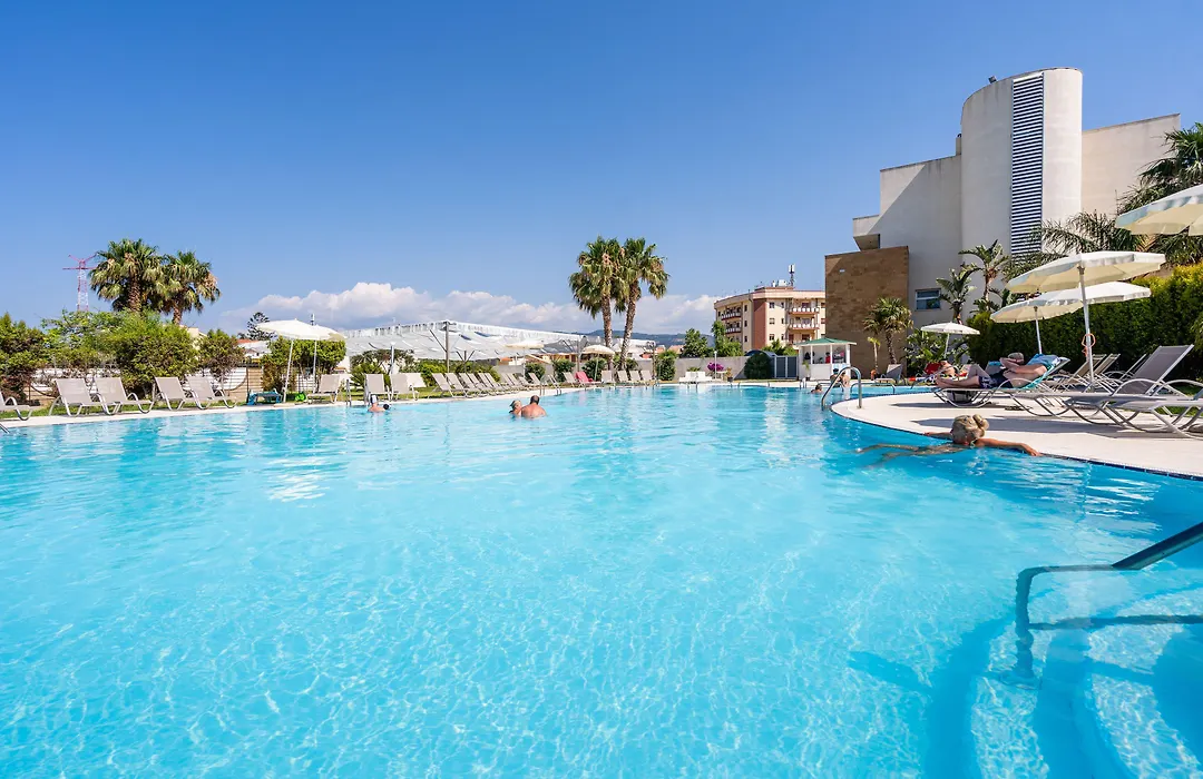 Capo Peloro Hotel (Adults Only)-1